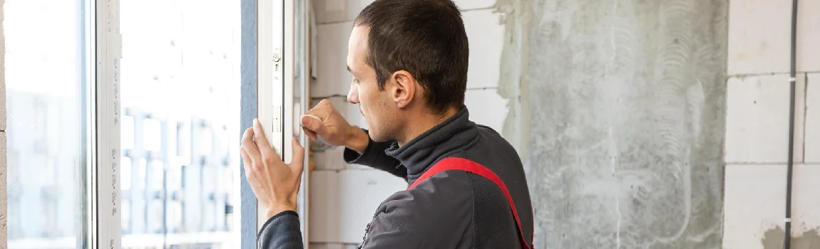 Emergency Cracked Windows Repair Services in Tamiami, FL