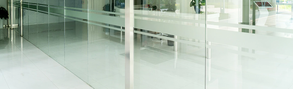 Local Glass Repair in Tamiami, FL